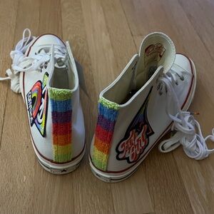 Converse Chuck Taylor men’s 11.5 women’s 13.5 #158420C Pride Collection